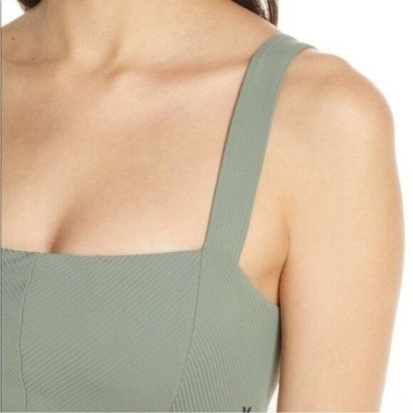 Hurley Womens Size Small Quick Dry Surf Bikini Top - Picture 3 of 11